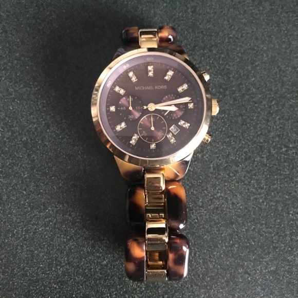 Michael Kors Showstopper Chronograph Tortoise Shell Women’s Watch MK5609 - Picture 2 of 16